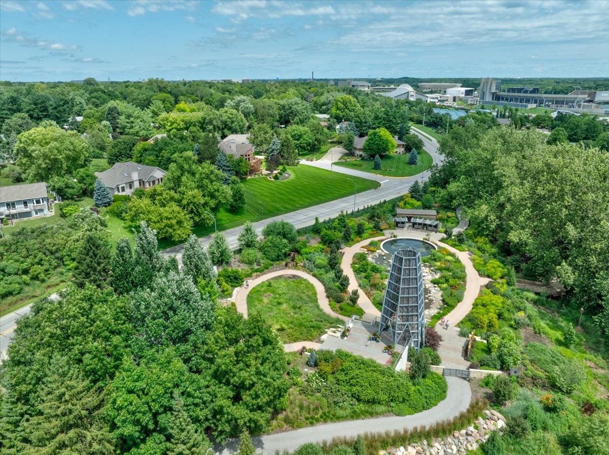 2010 Indiangrass Court