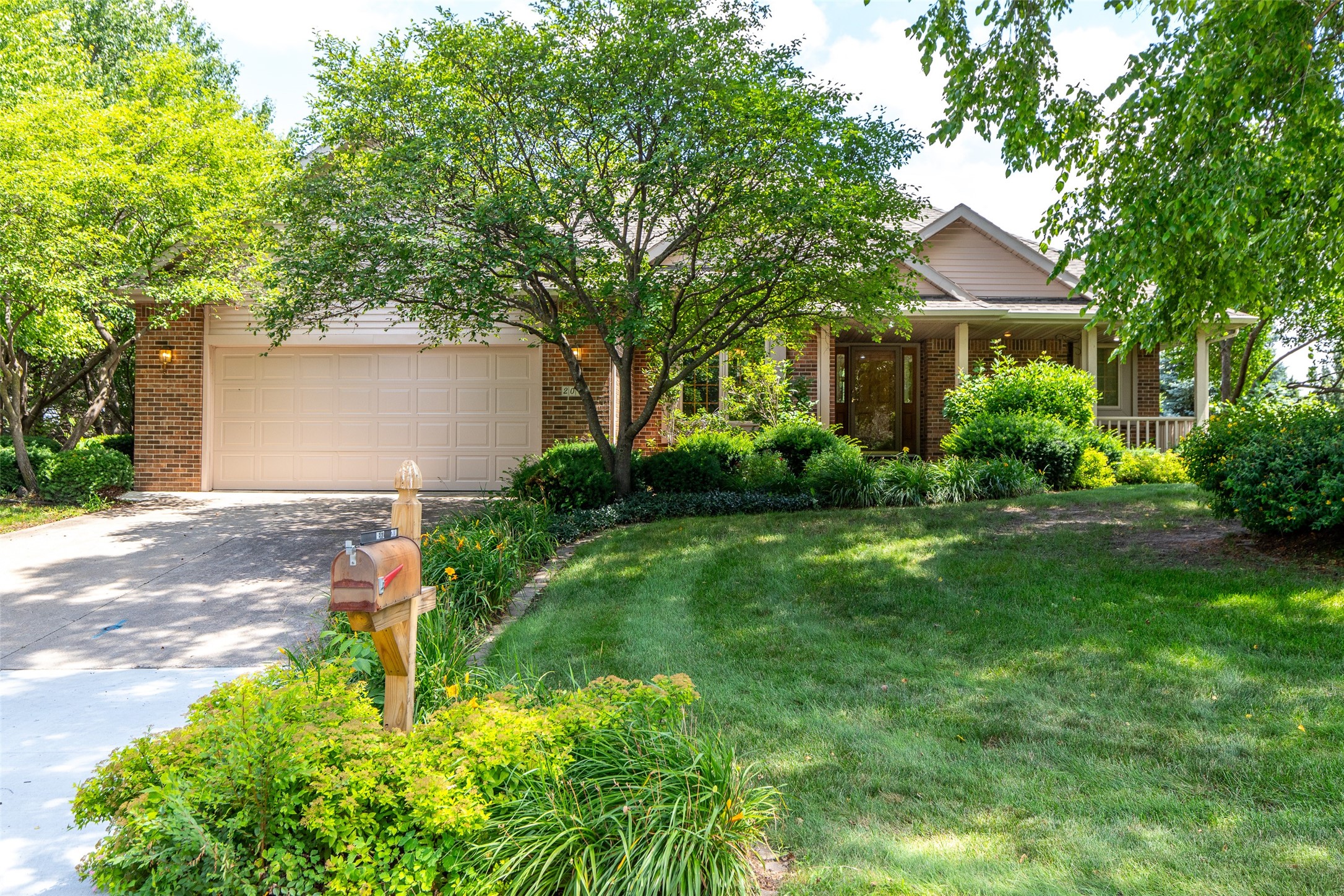 2010 Indiangrass Court