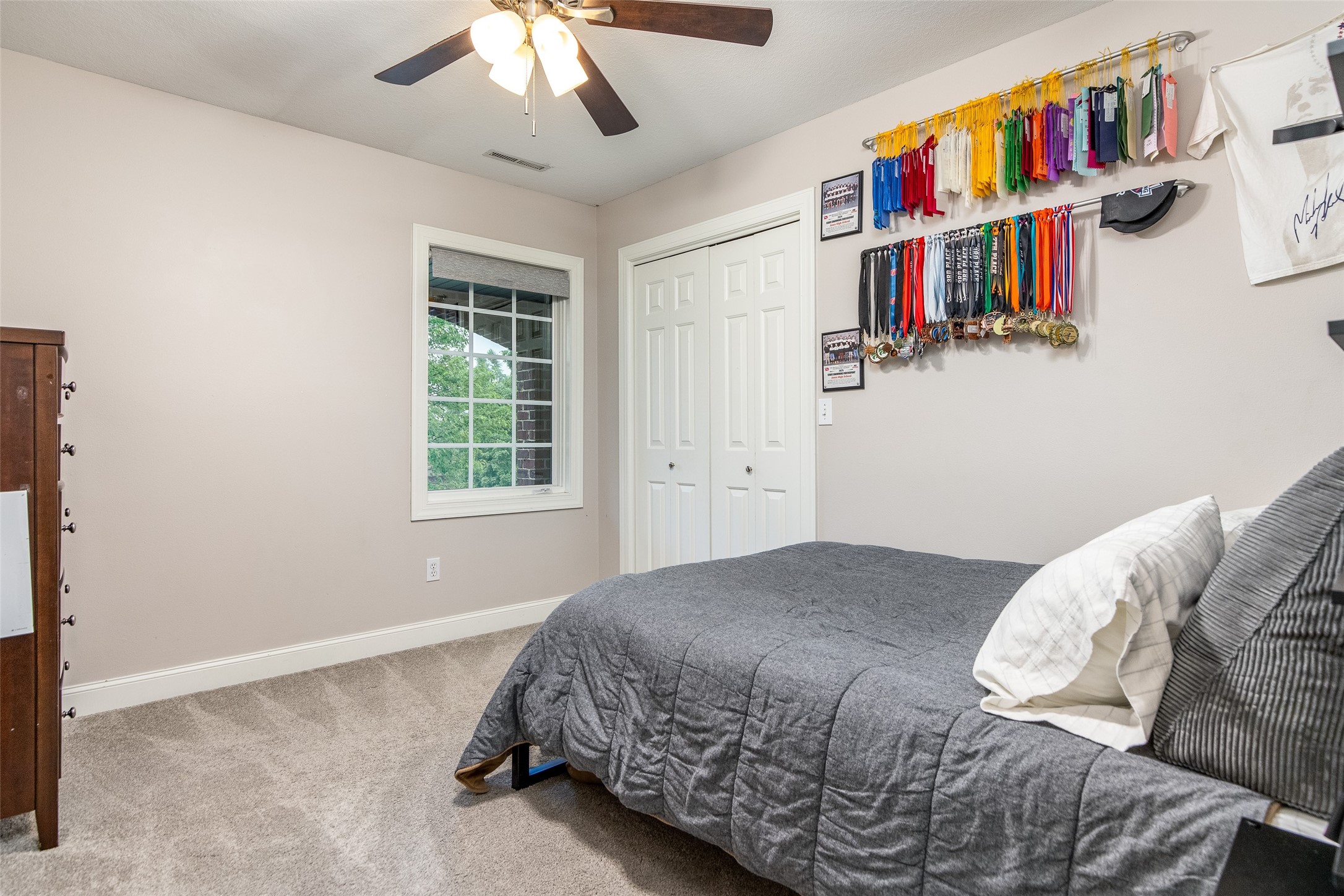 3728 Bridgeport Drive