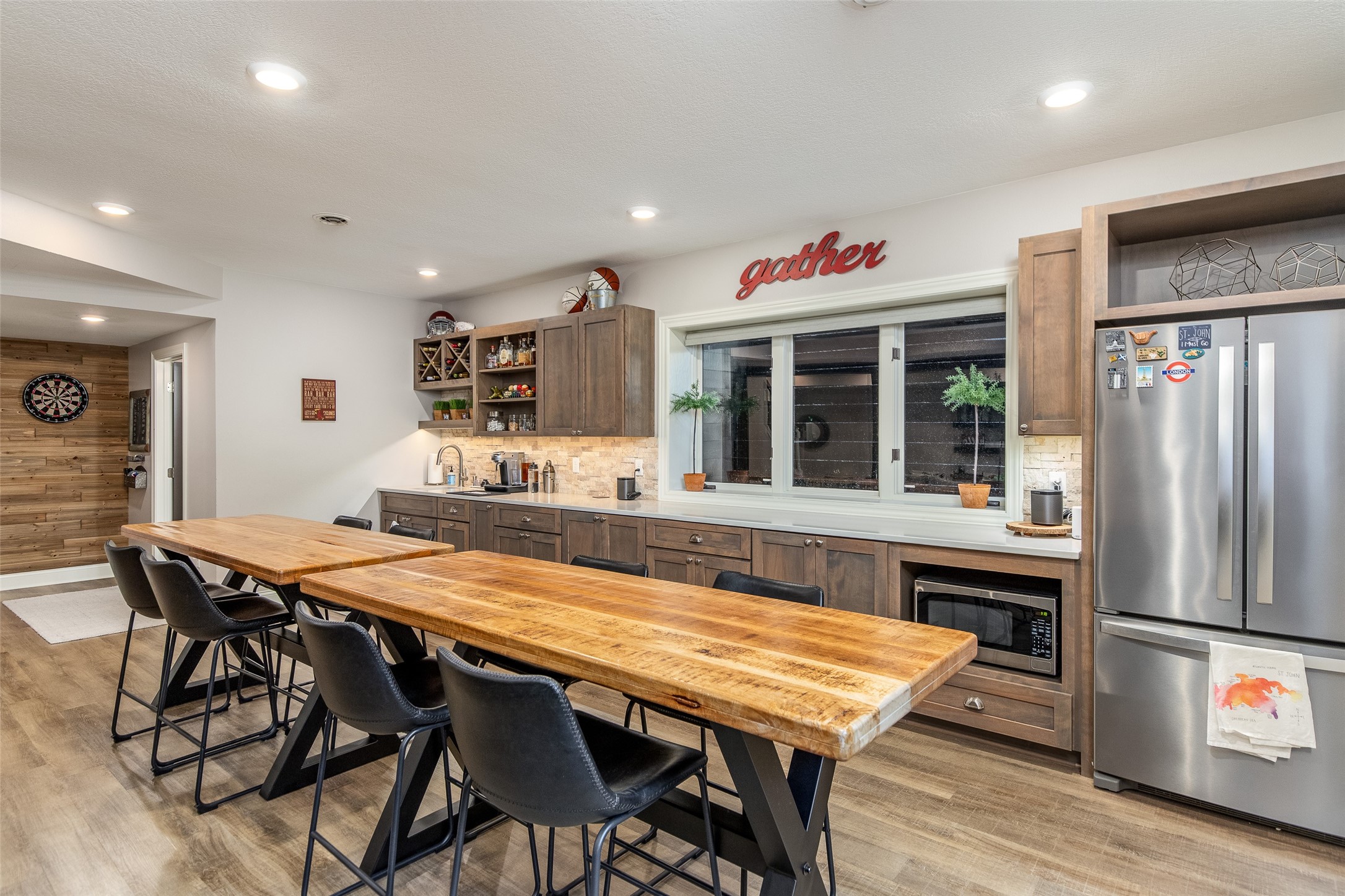 3728 Bridgeport Drive