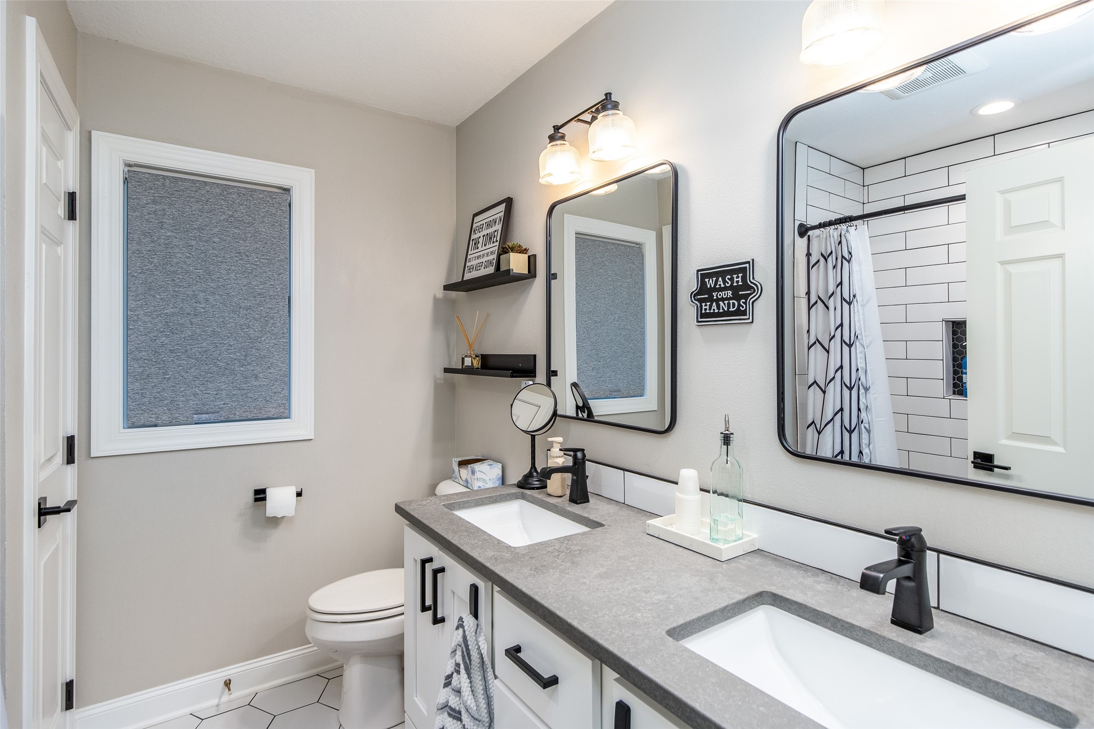 3728 Bridgeport Drive