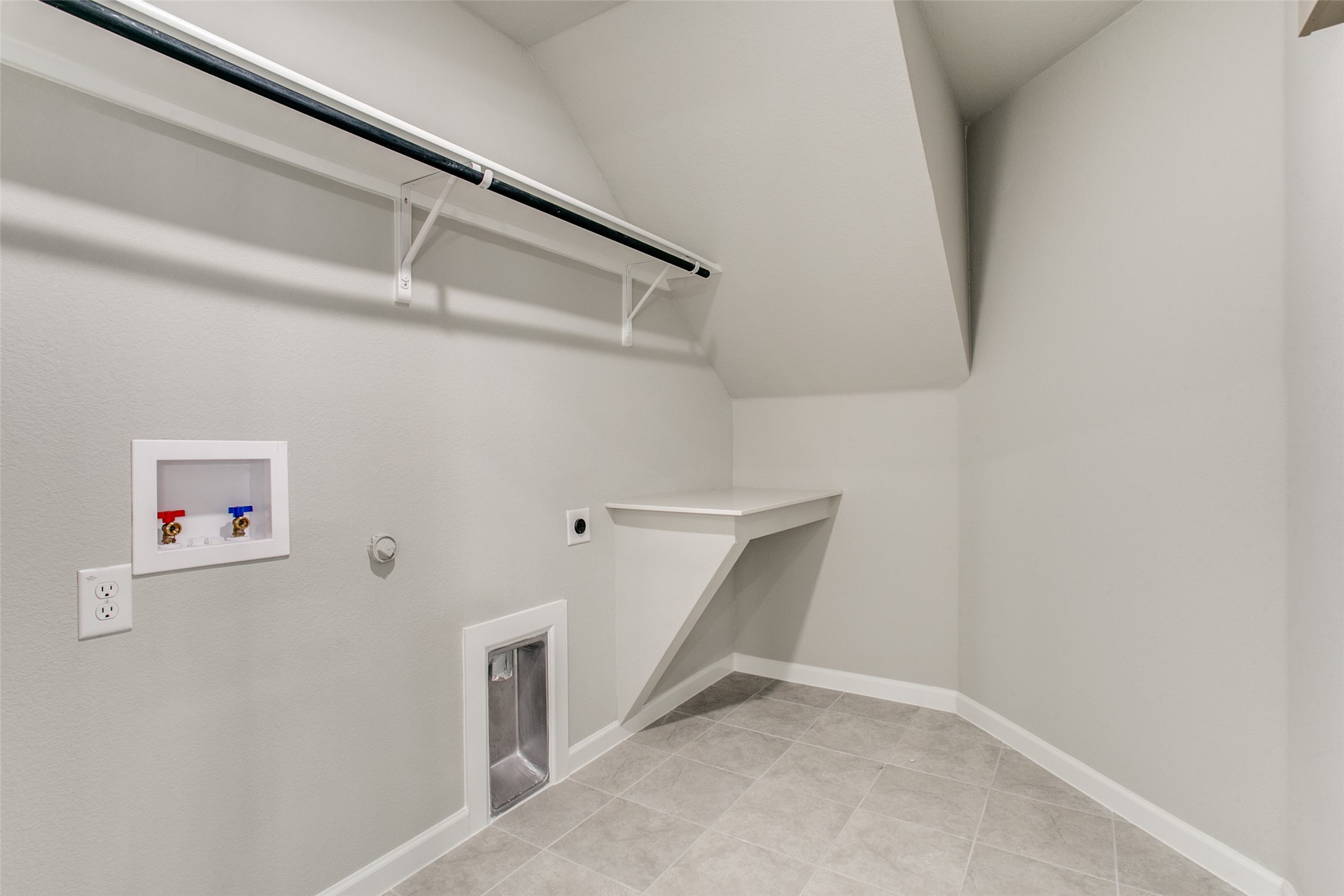 1605 Silver Marten Trail