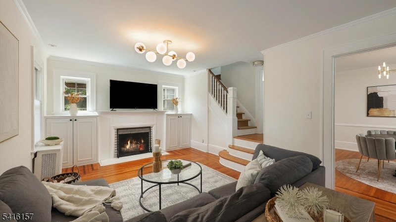 288 Seneca Pl