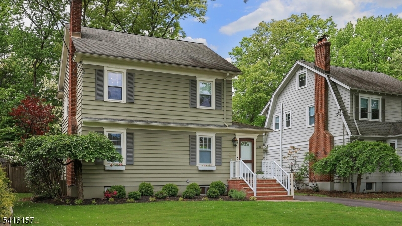 288 Seneca Pl