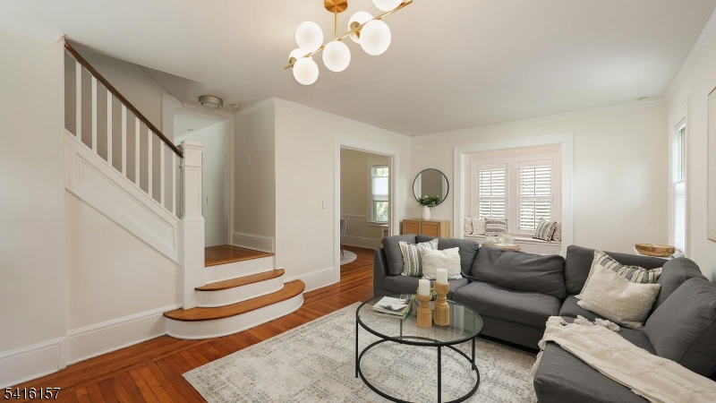 288 Seneca Pl