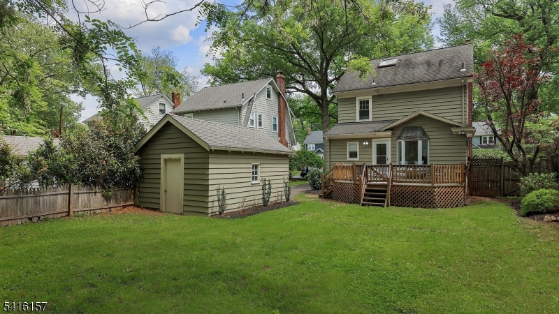 288 Seneca Pl