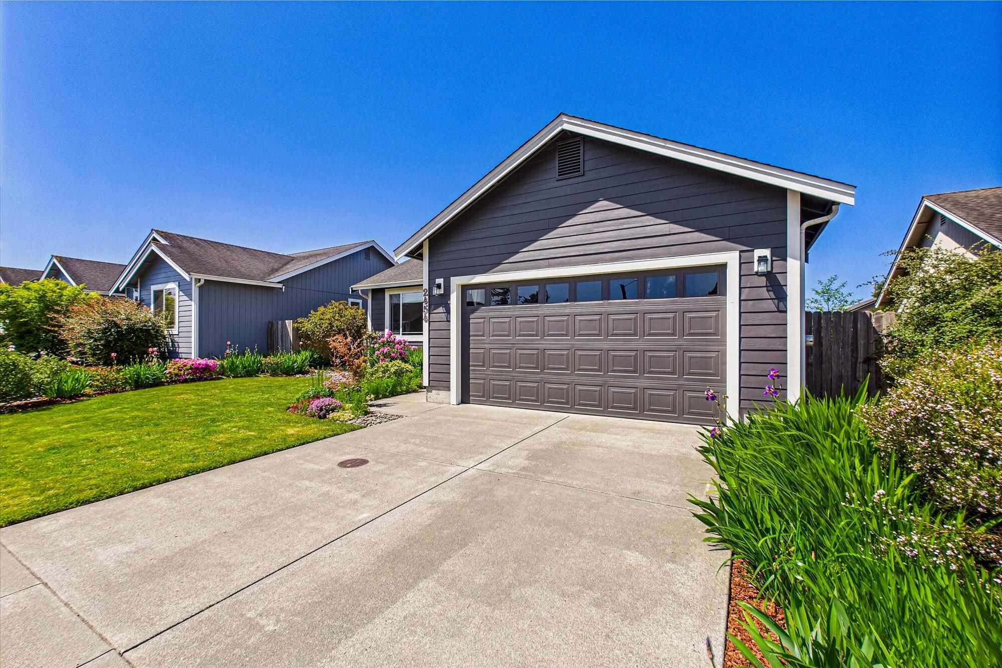 2454 Hawks View Court, McKinleyville