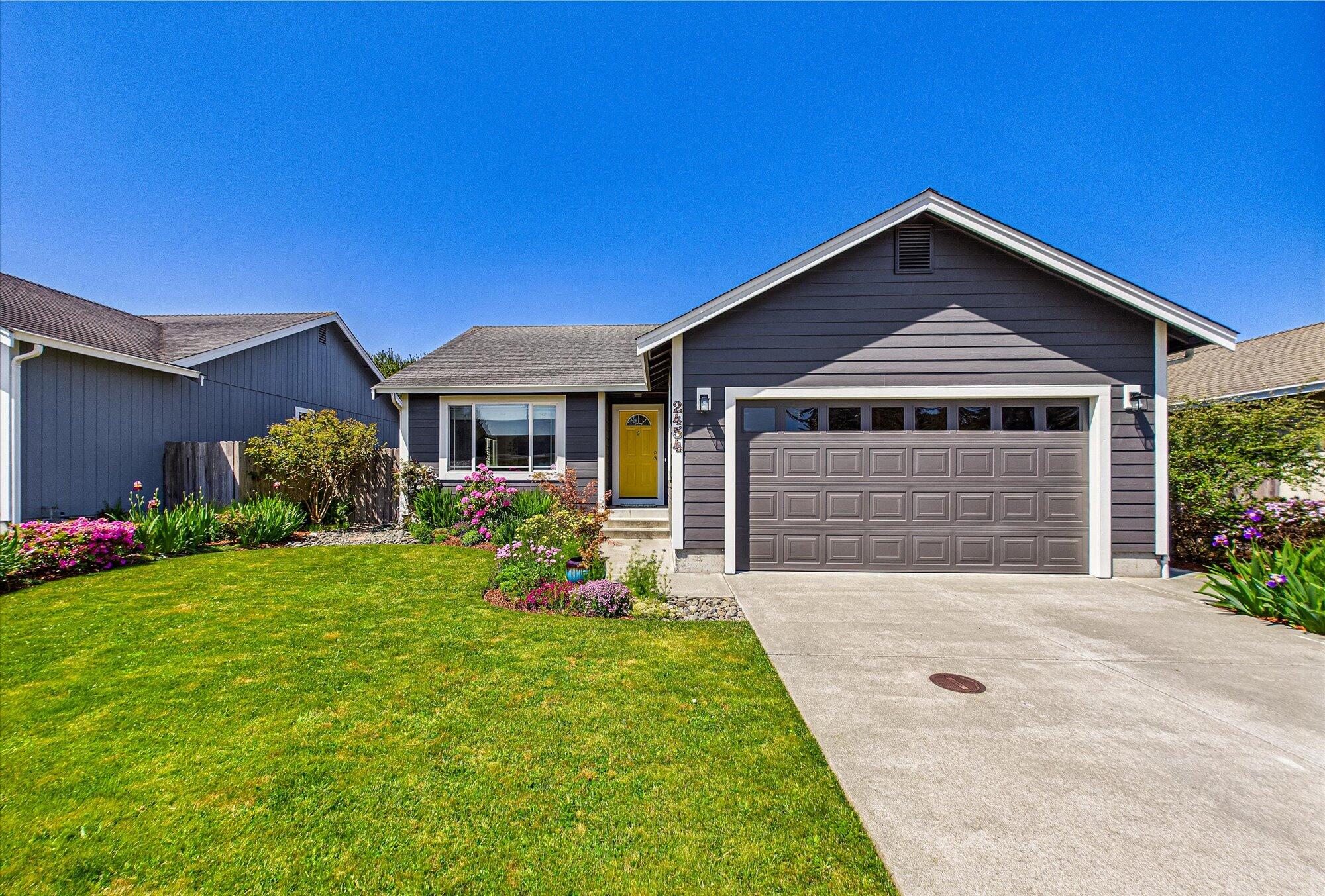 2454 Hawks View Court, McKinleyville