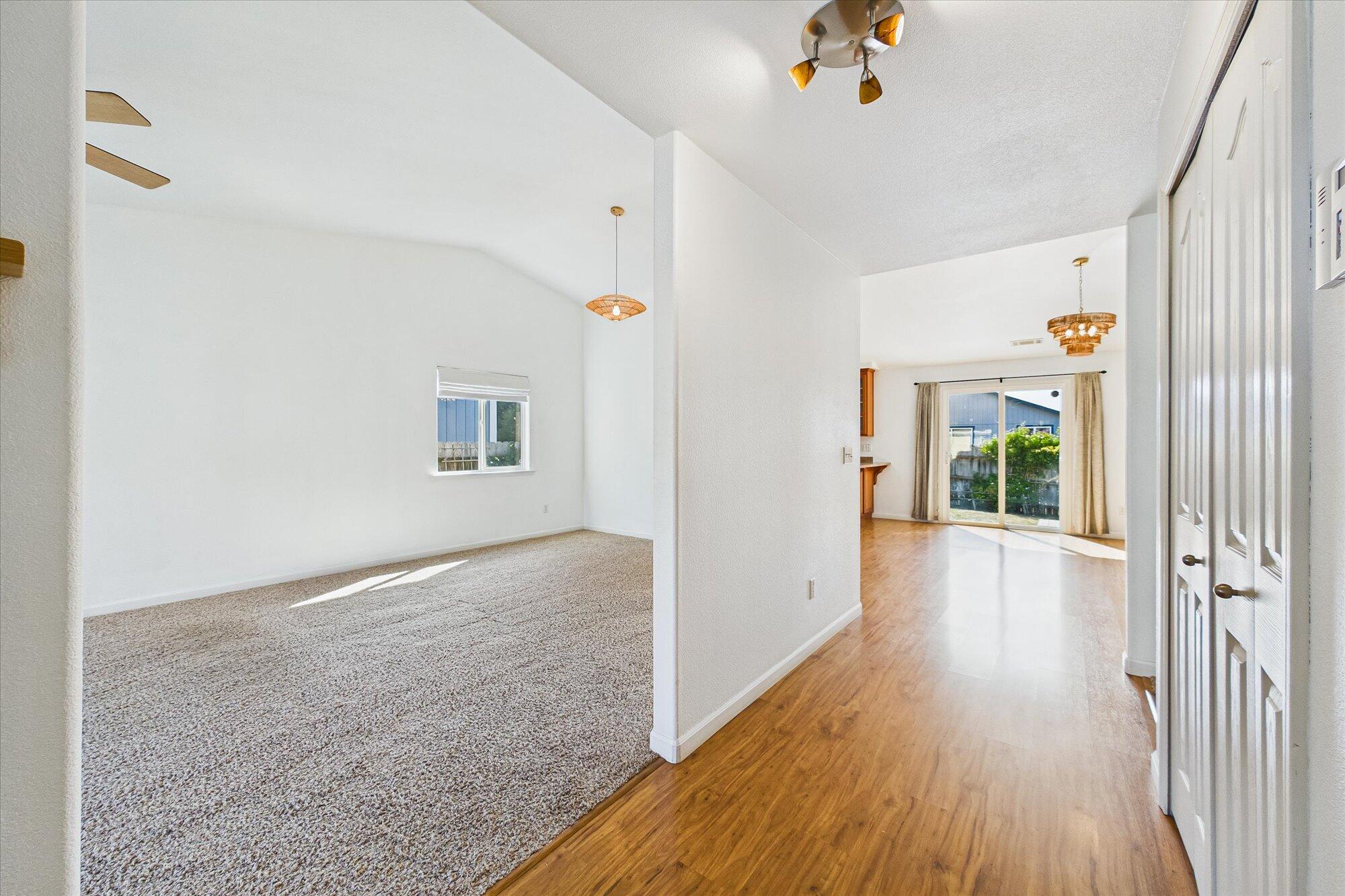 2454 Hawks View Court, McKinleyville