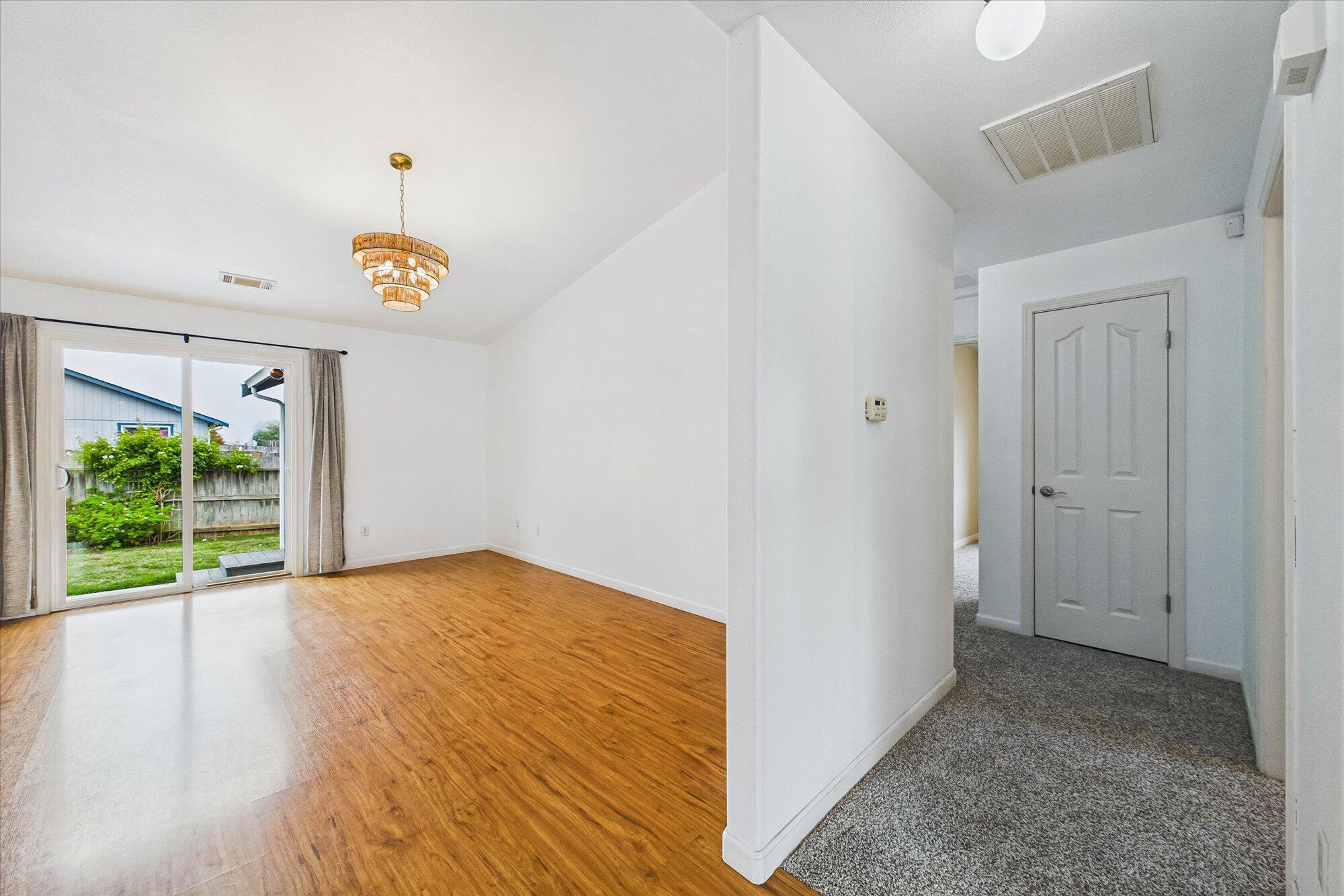 2454 Hawks View Court, McKinleyville