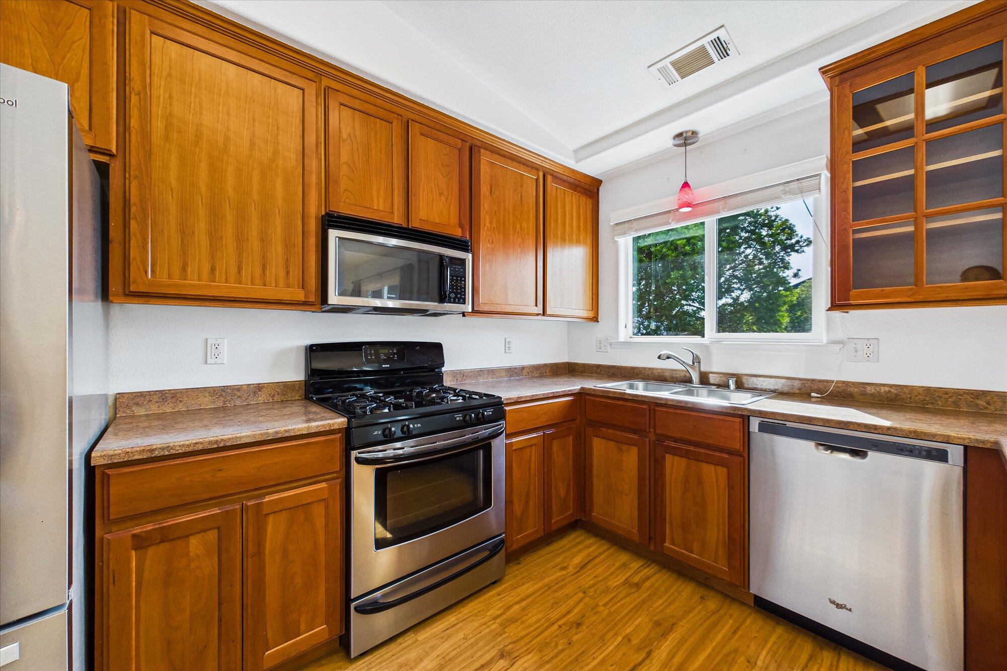 2454 Hawks View Court, McKinleyville