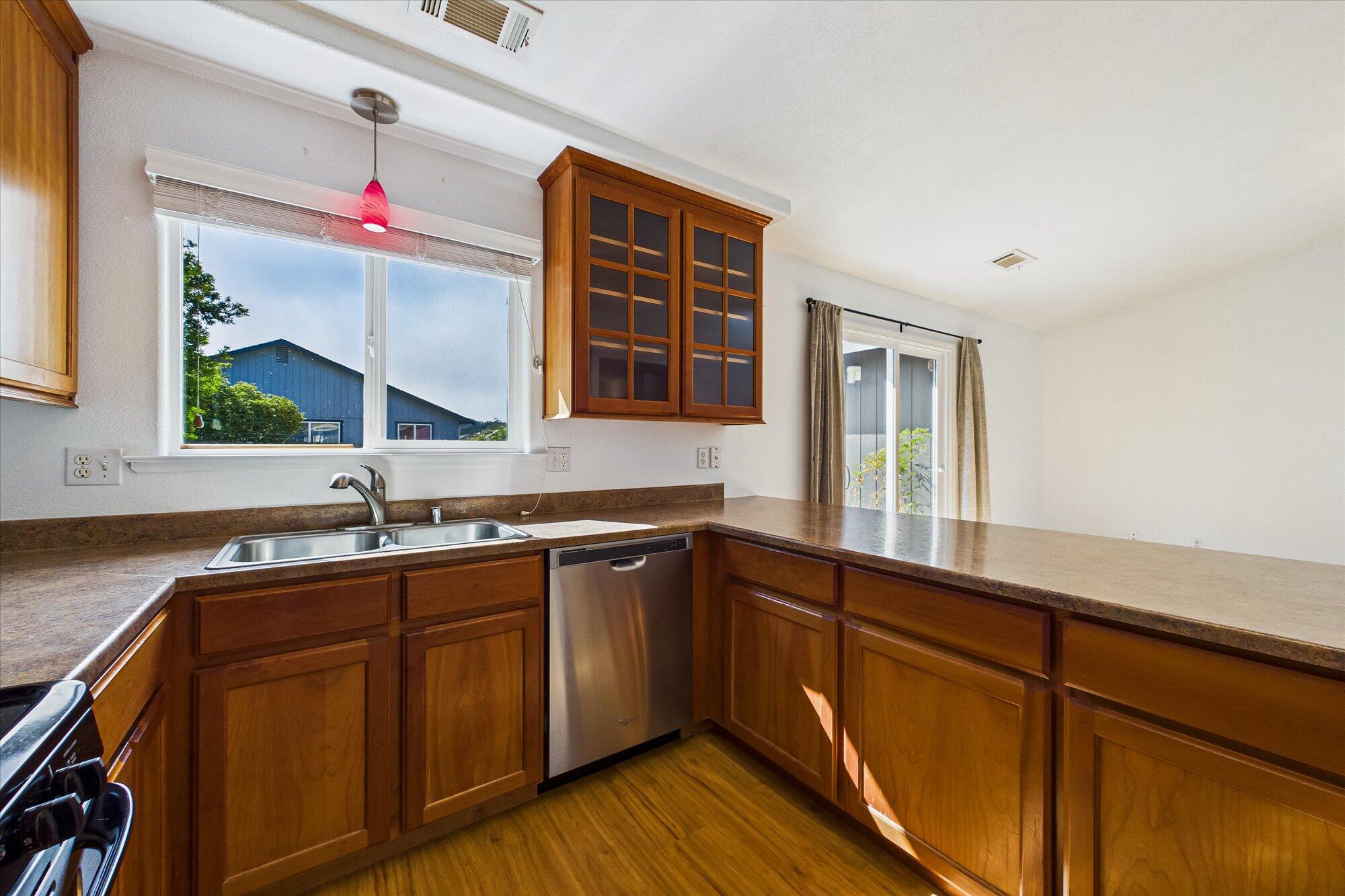 2454 Hawks View Court, McKinleyville