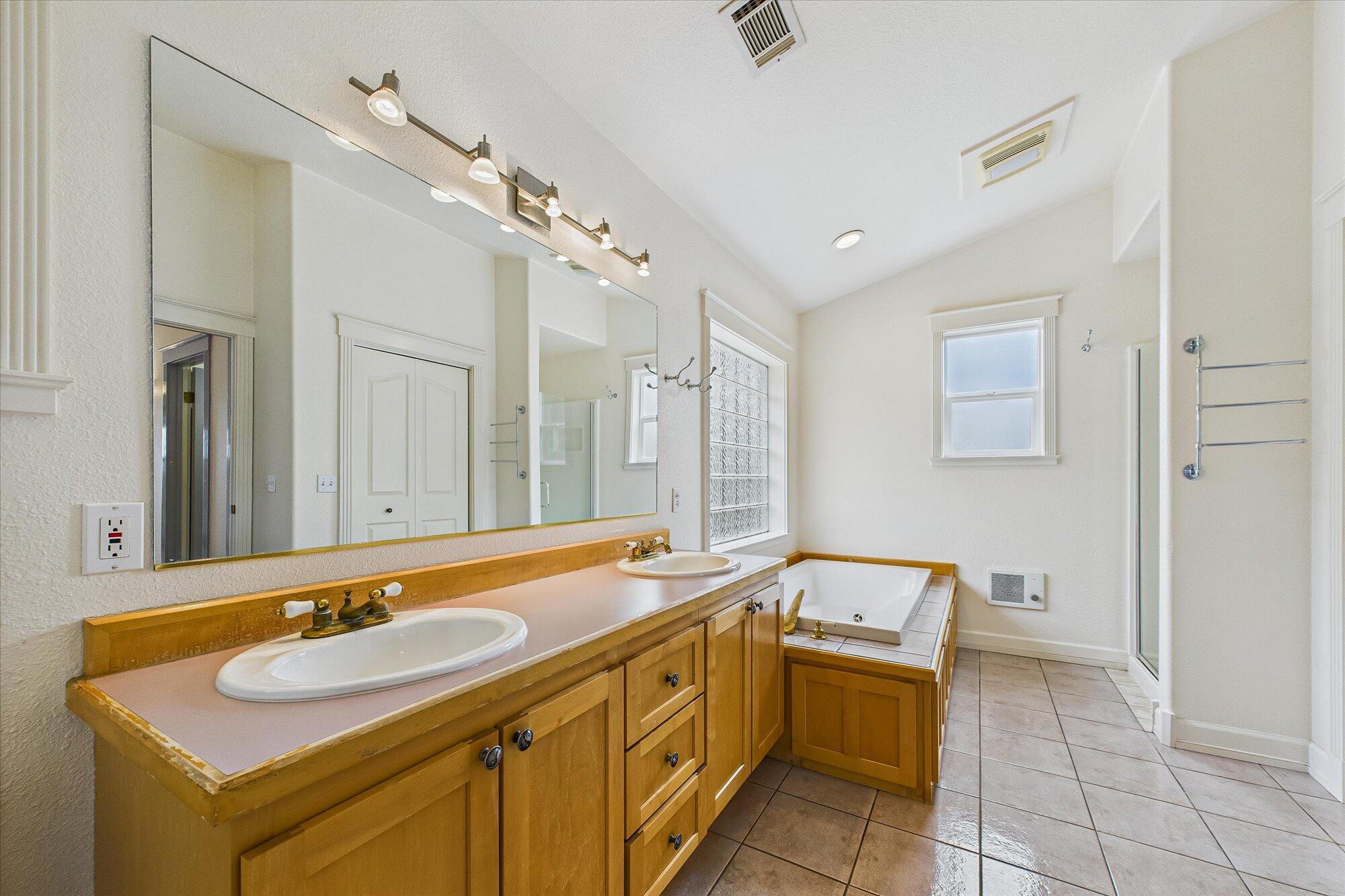 1015 Cameron Court, McKinleyville