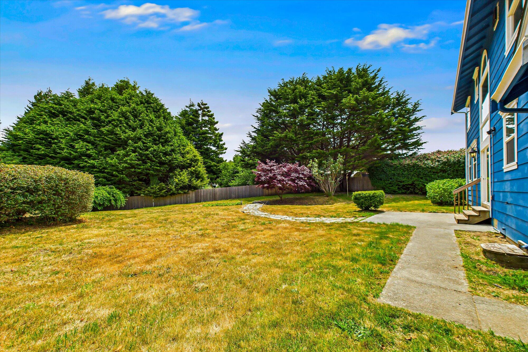 1015 Cameron Court, McKinleyville