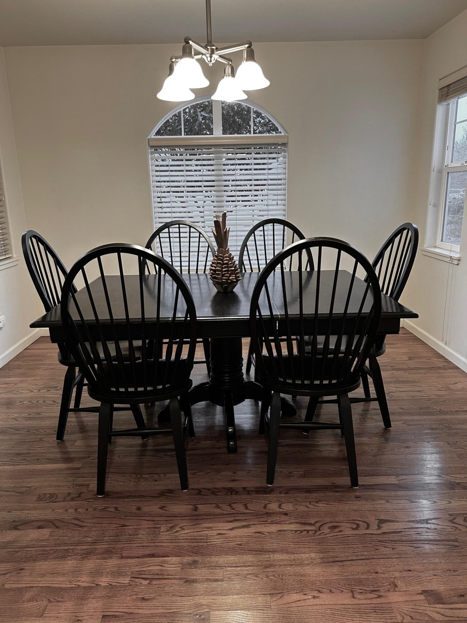 2700 Meadow Creek Way