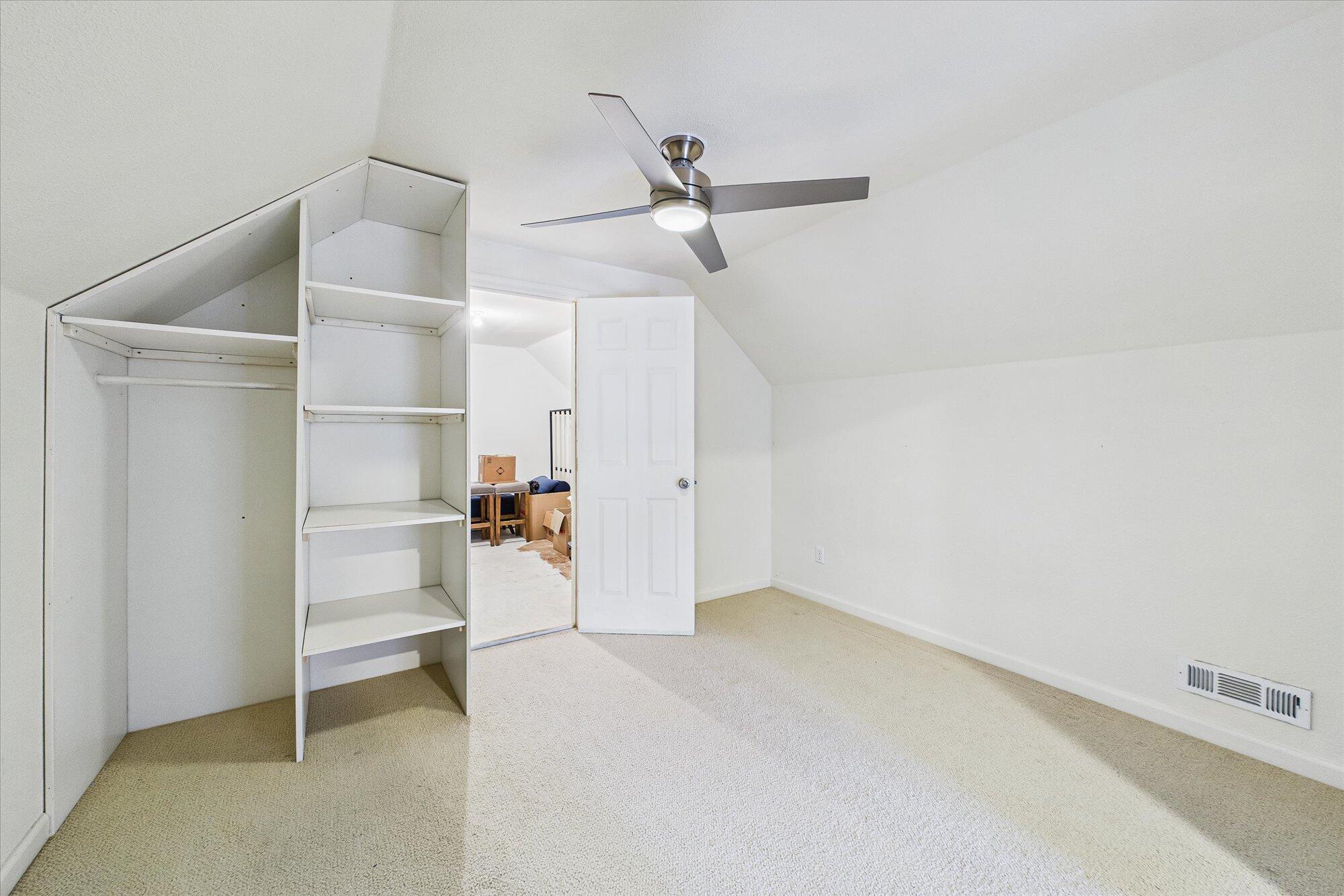 2700 Meadow Creek Way