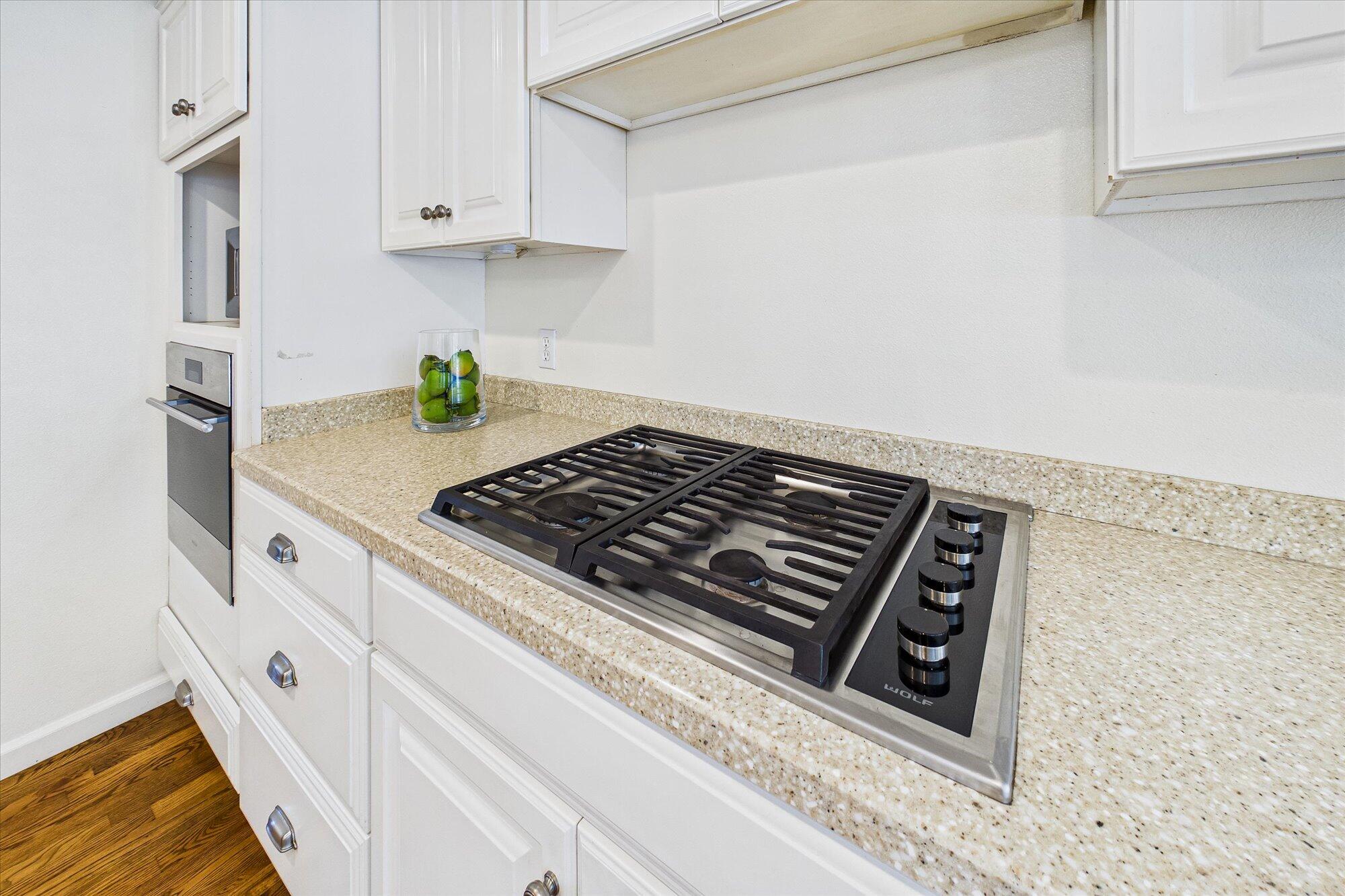 2700 Meadow Creek Way