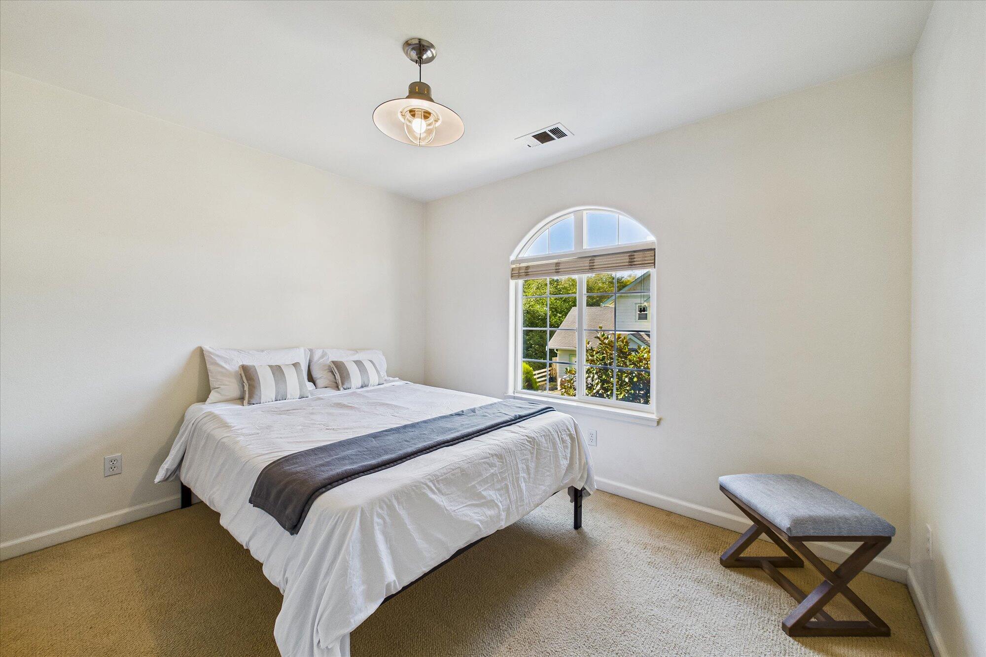 2700 Meadow Creek Way