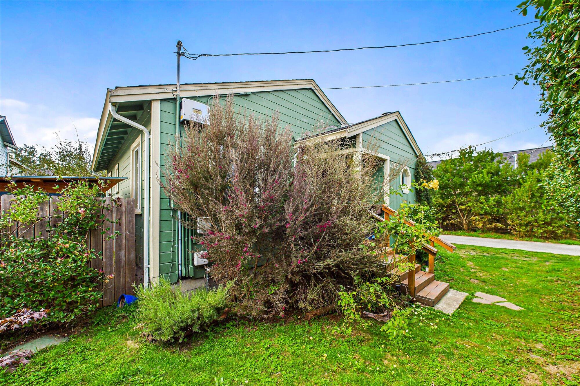 2705 Alliance Road