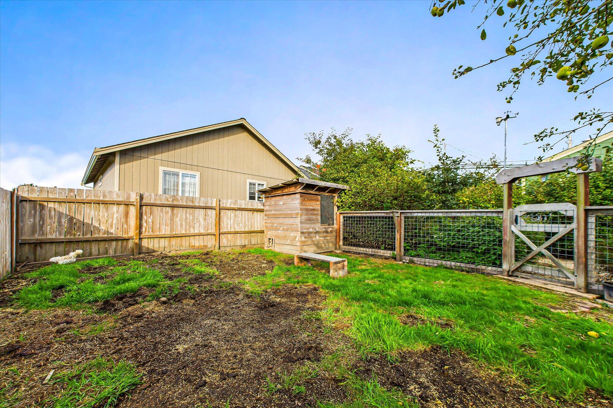 2705 Alliance Road