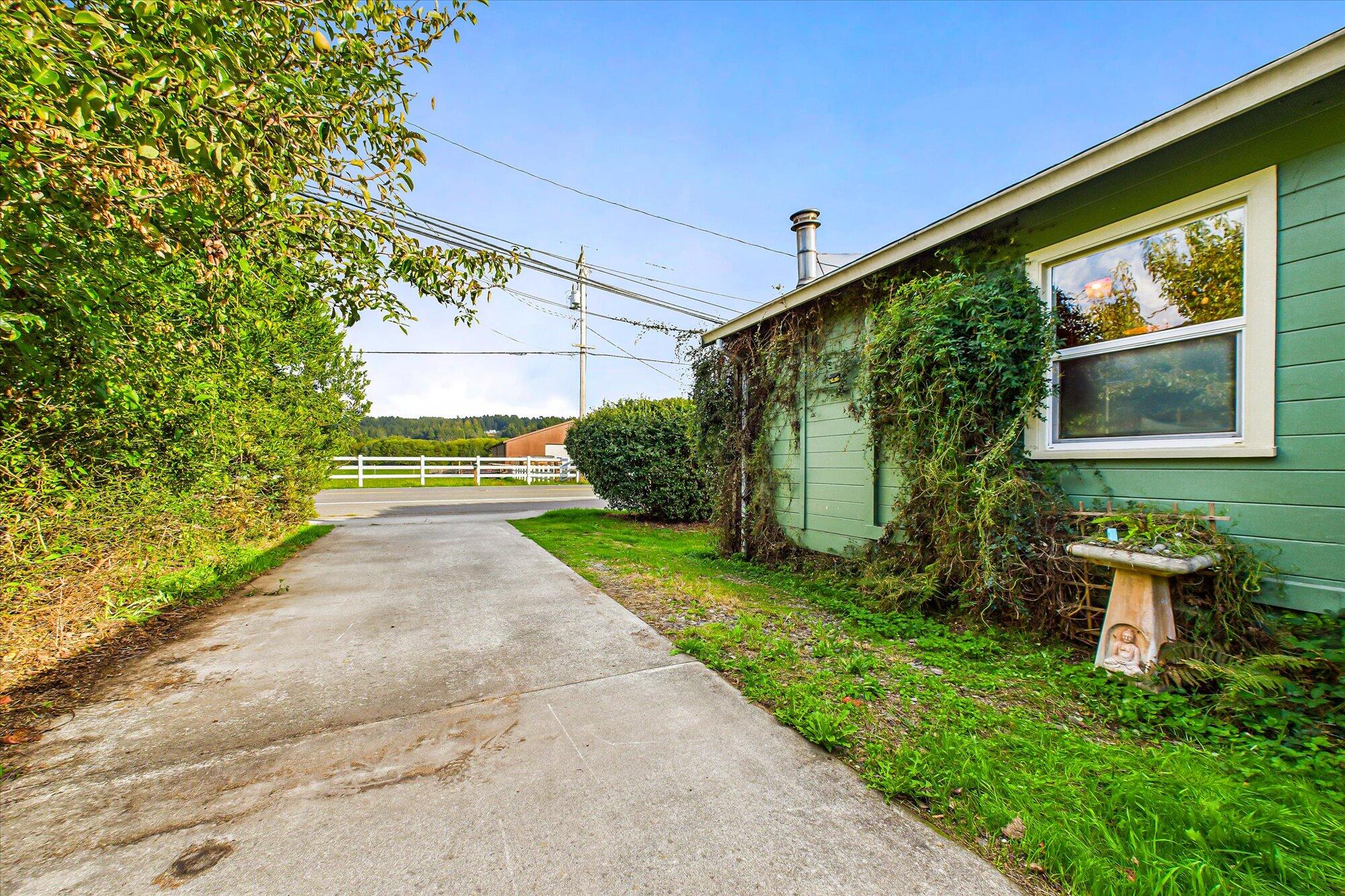 2705 Alliance Road