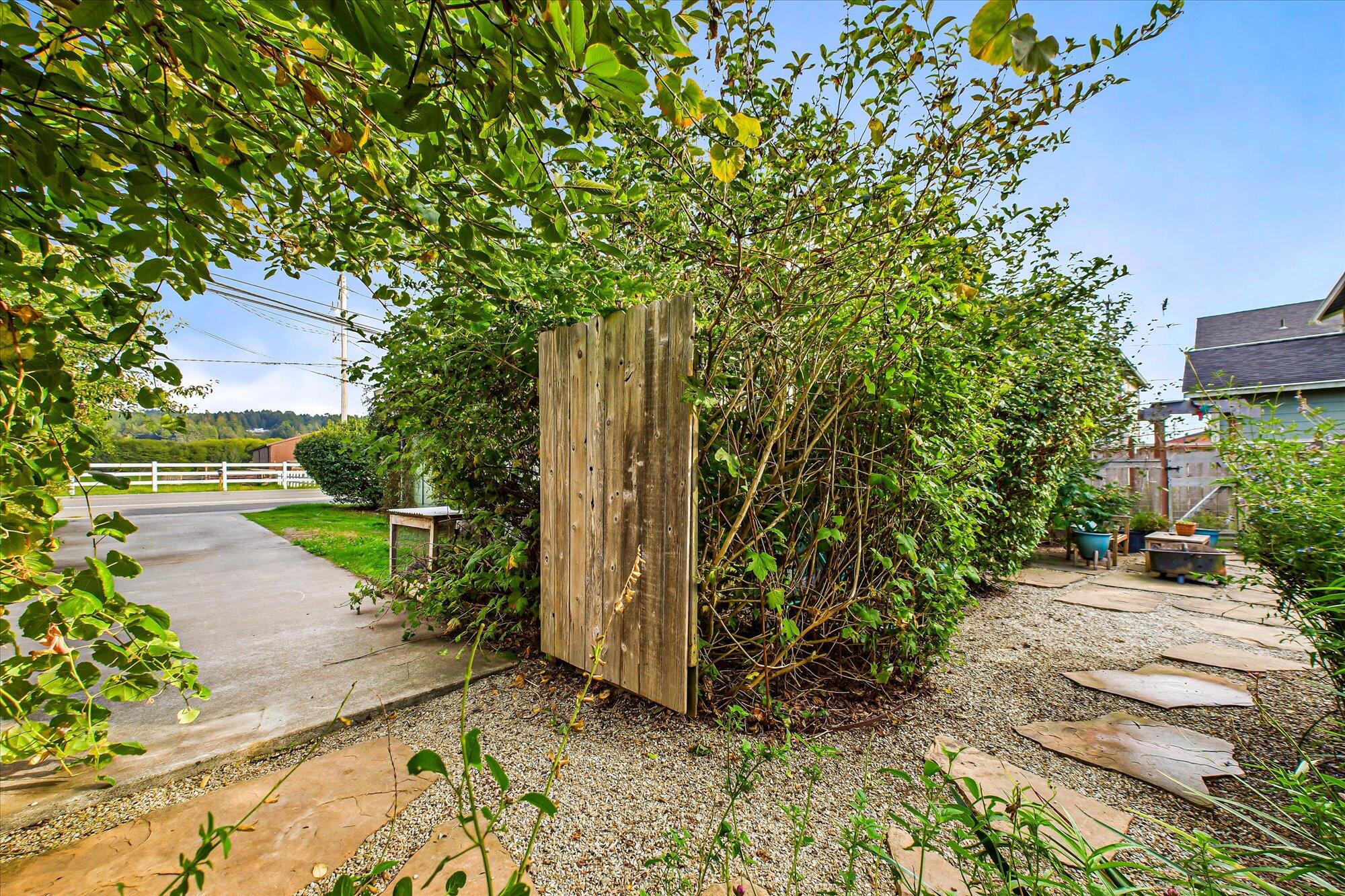 2705 Alliance Road