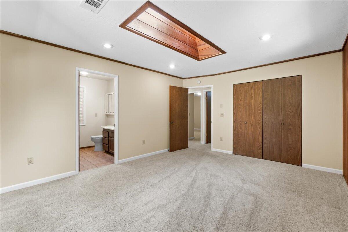 2485 Sonnenfelt Road