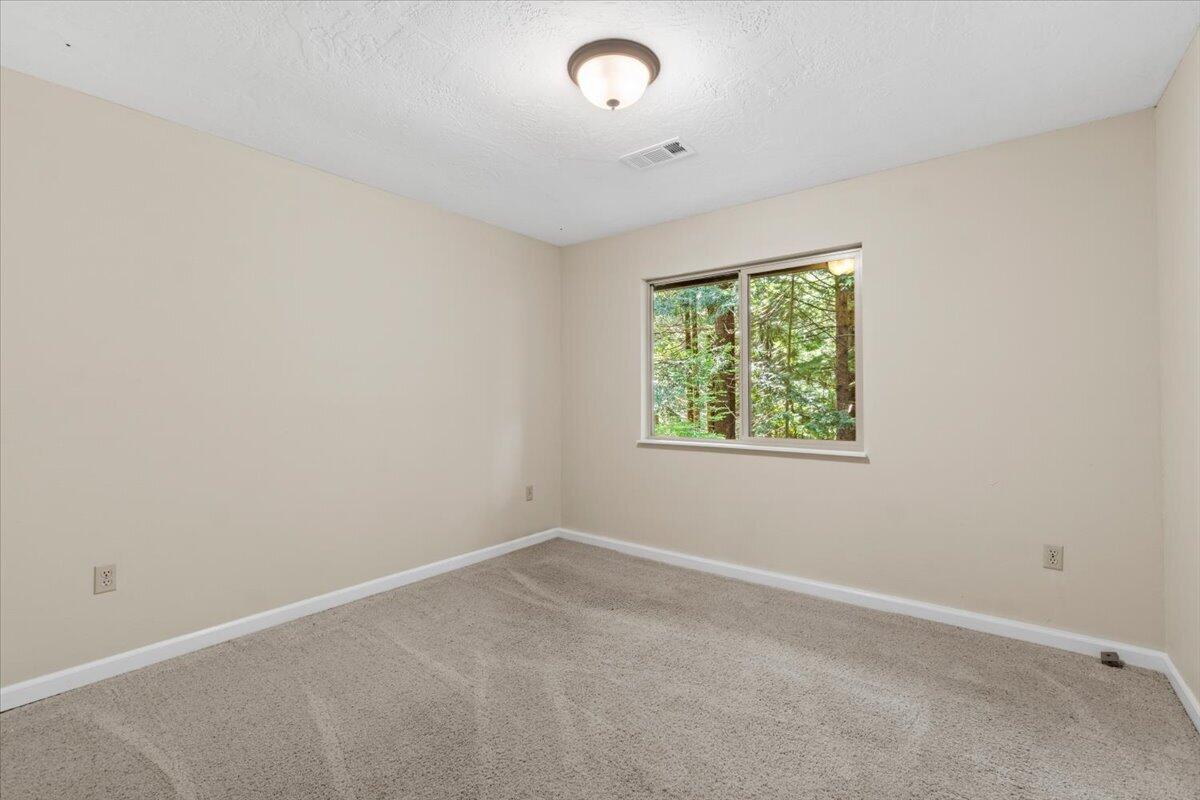 2485 Sonnenfelt Road