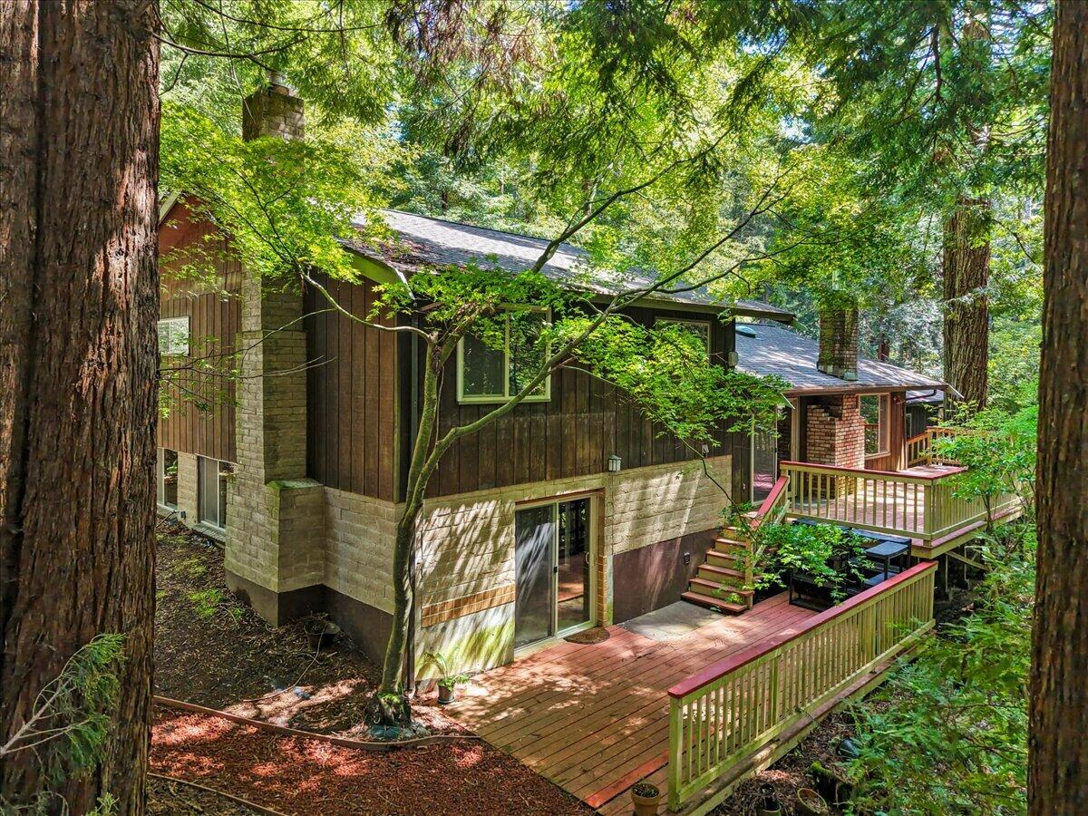 2485 Sonnenfelt Road