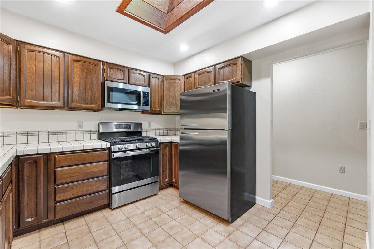 2485 Sonnenfelt Road