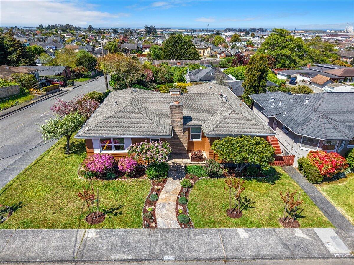 2036 Williams Street