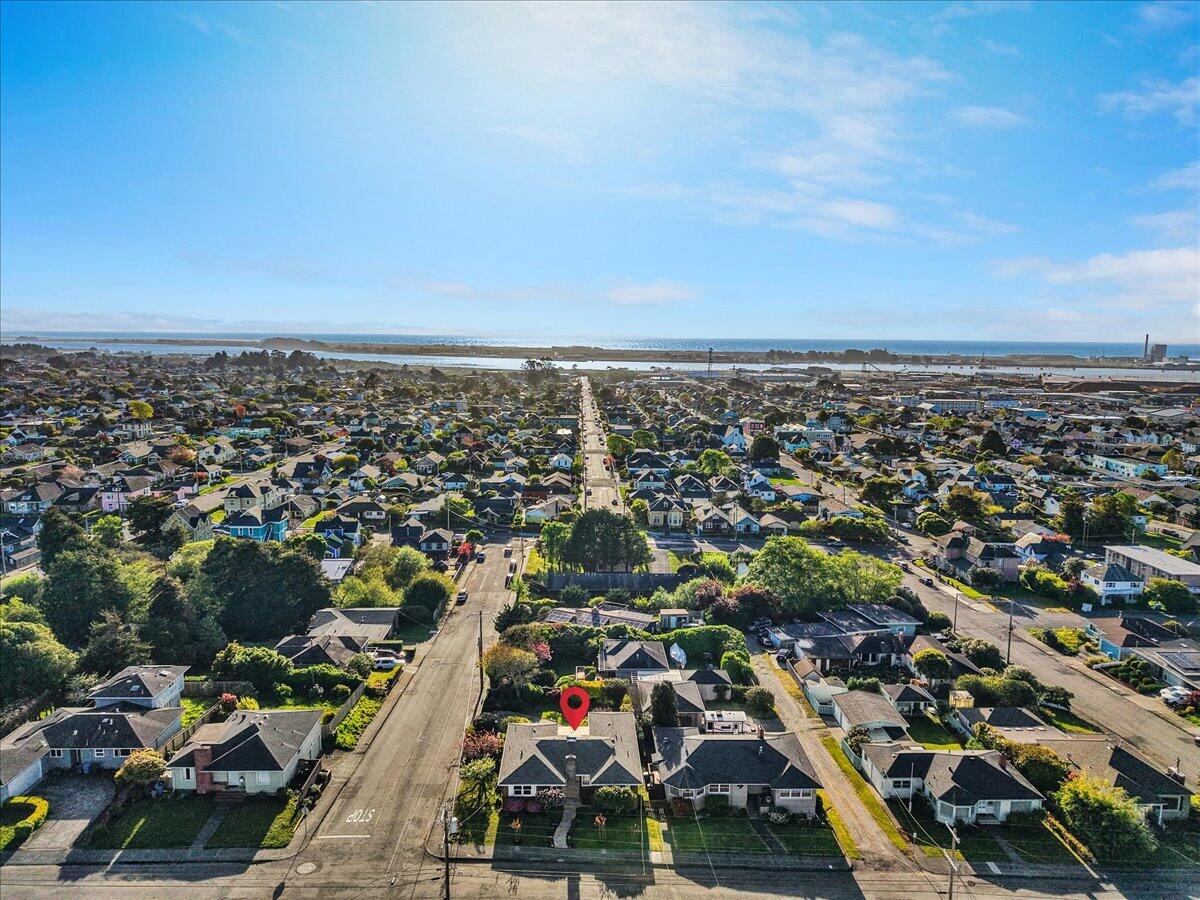 2036 Williams Street