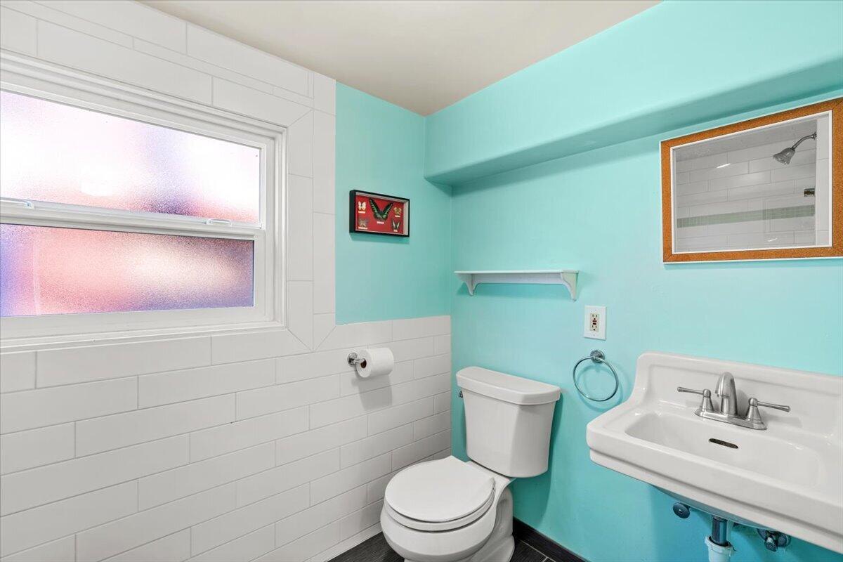 2036 Williams Street