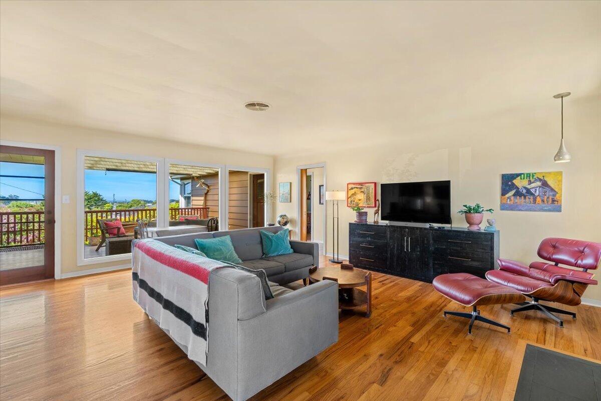 2036 Williams Street