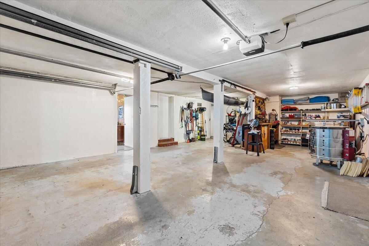 2036 Williams Street