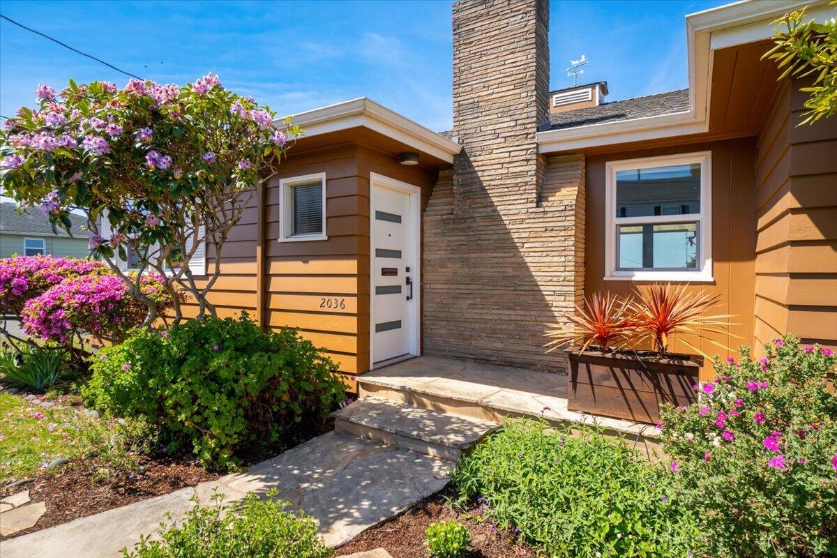 2036 Williams Street