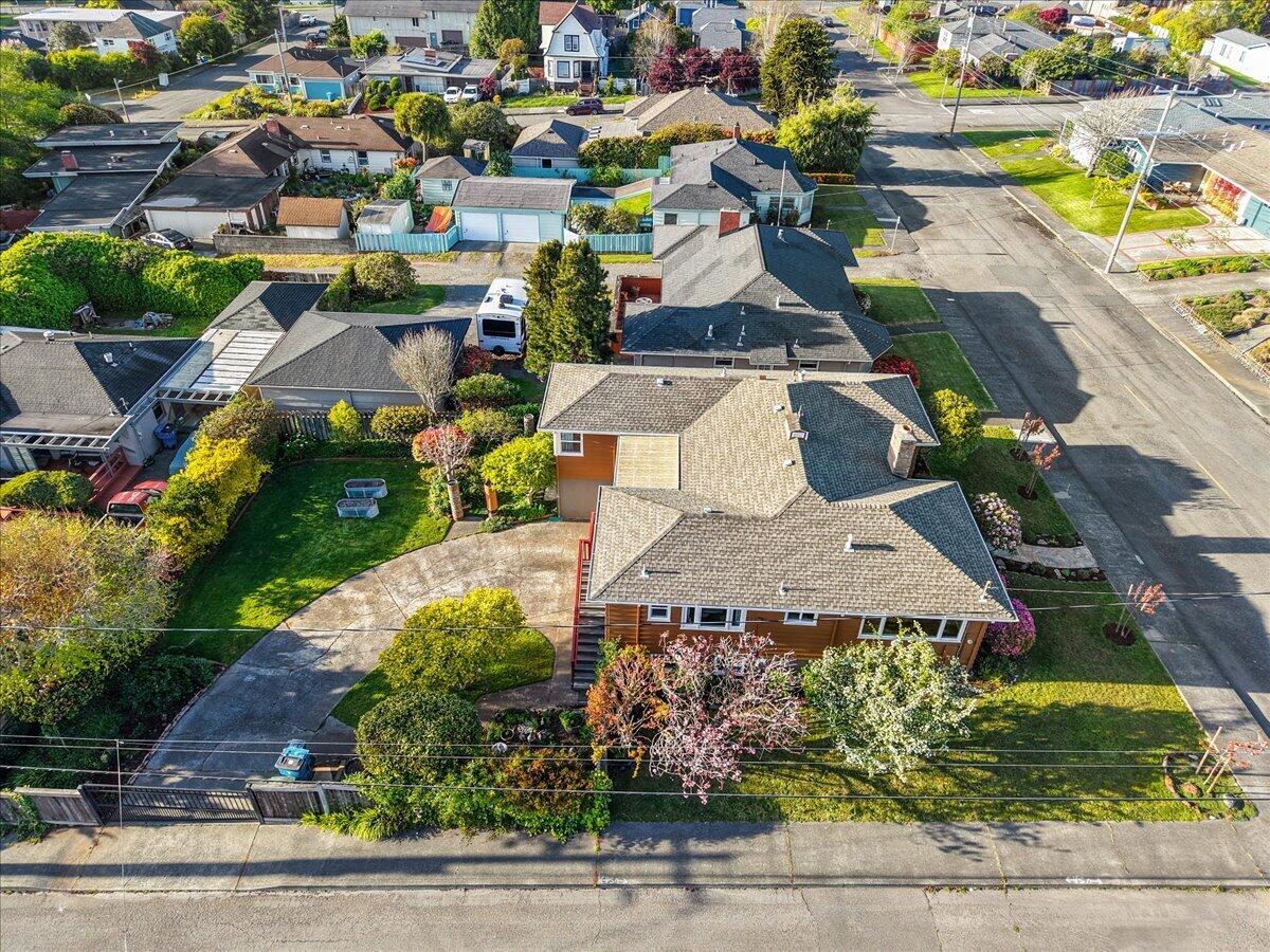 2036 Williams Street