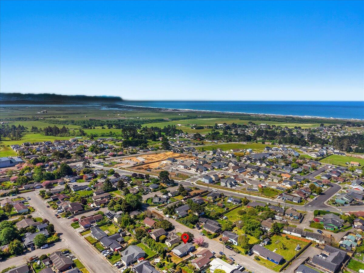 1757 Edeline Avenue, McKinleyville