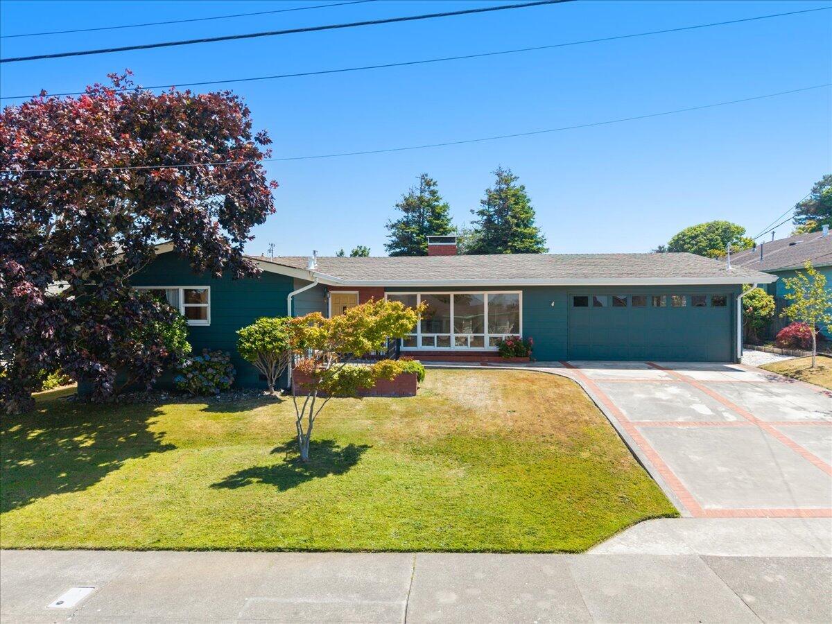 2015 Williams Street