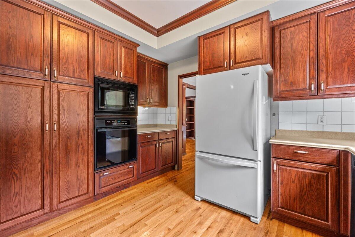 3111 Deer Fern Court