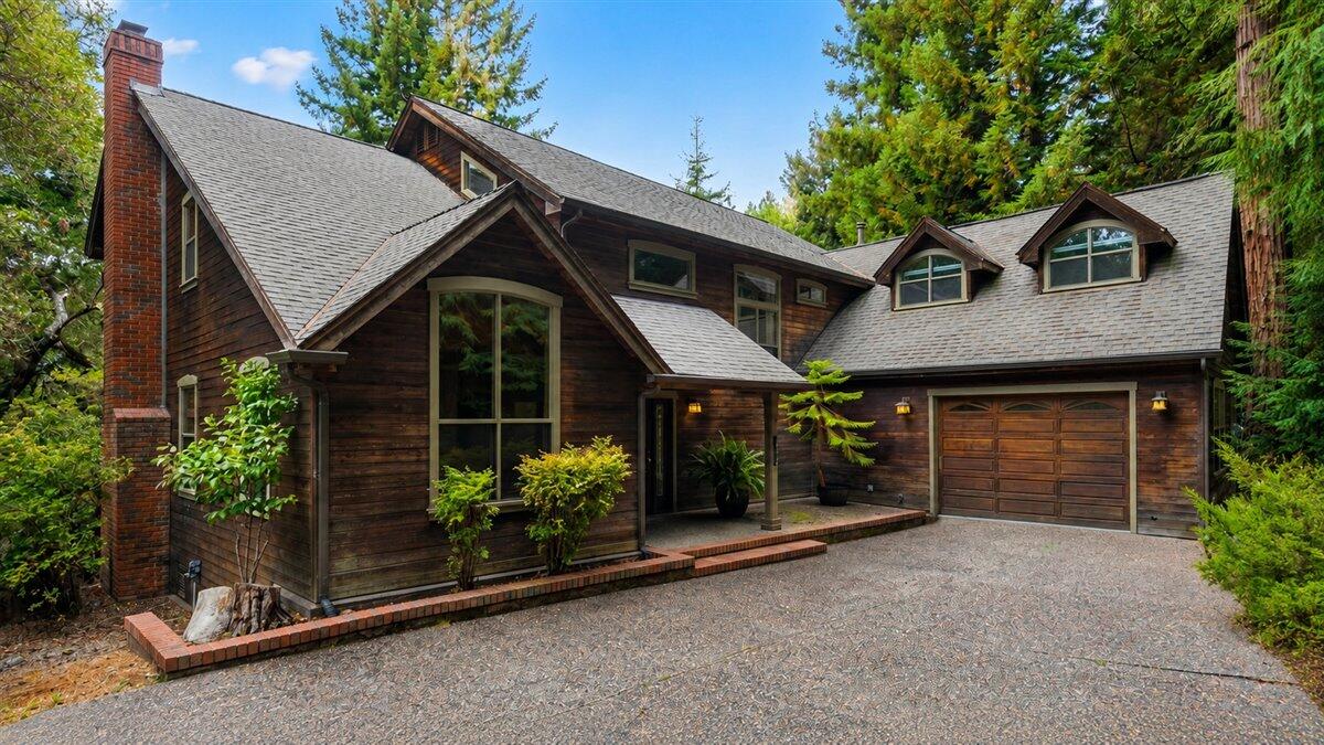 3111 Deer Fern Court