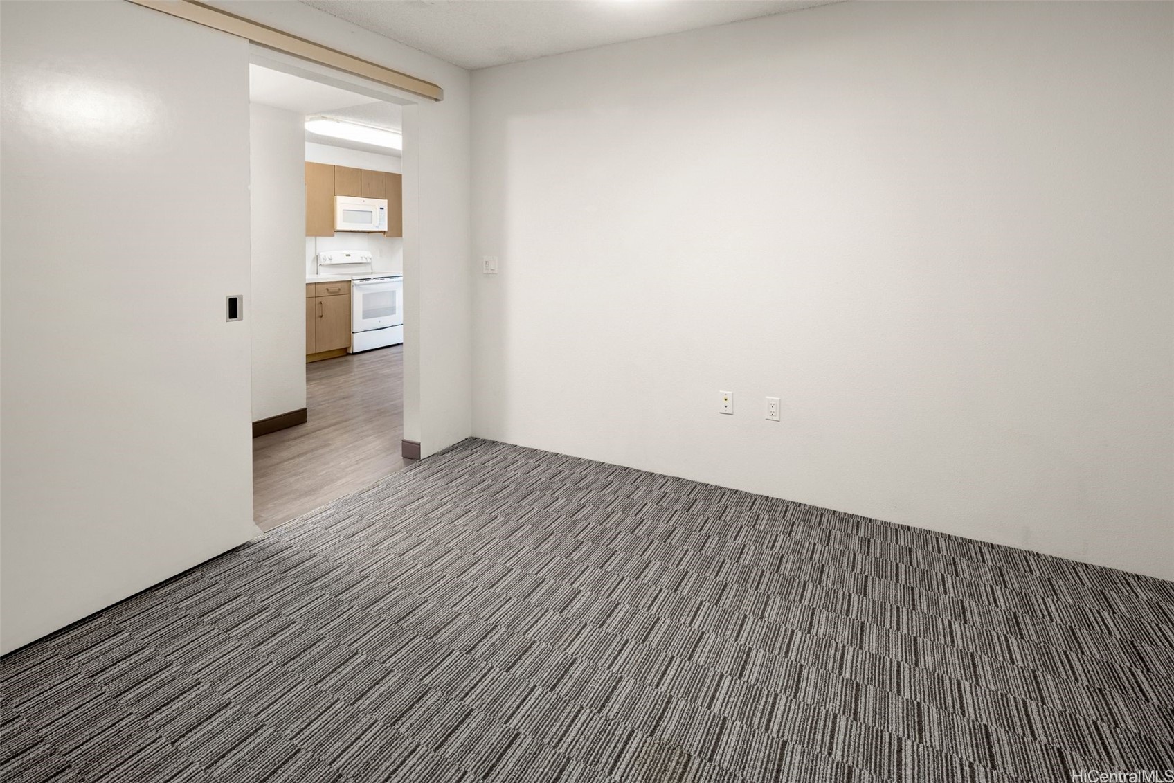 7000 Hawaii Kai Drive 1700