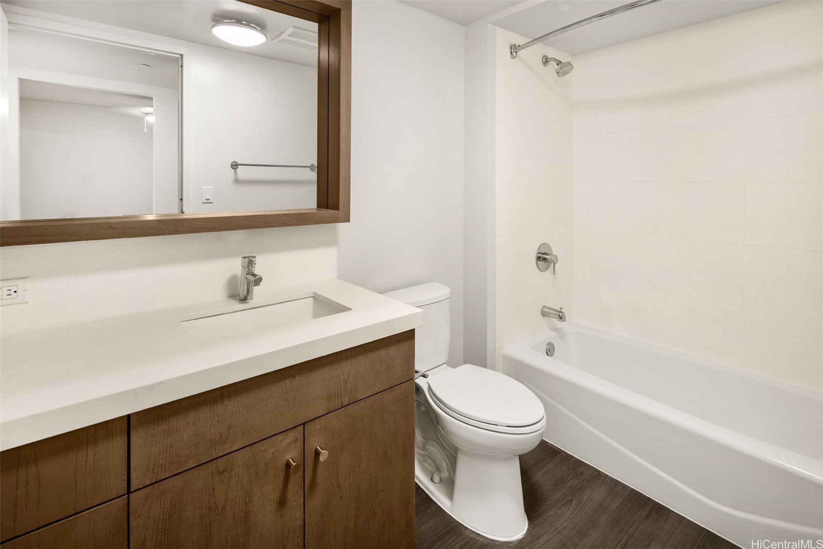 7000 Hawaii Kai Drive 1700