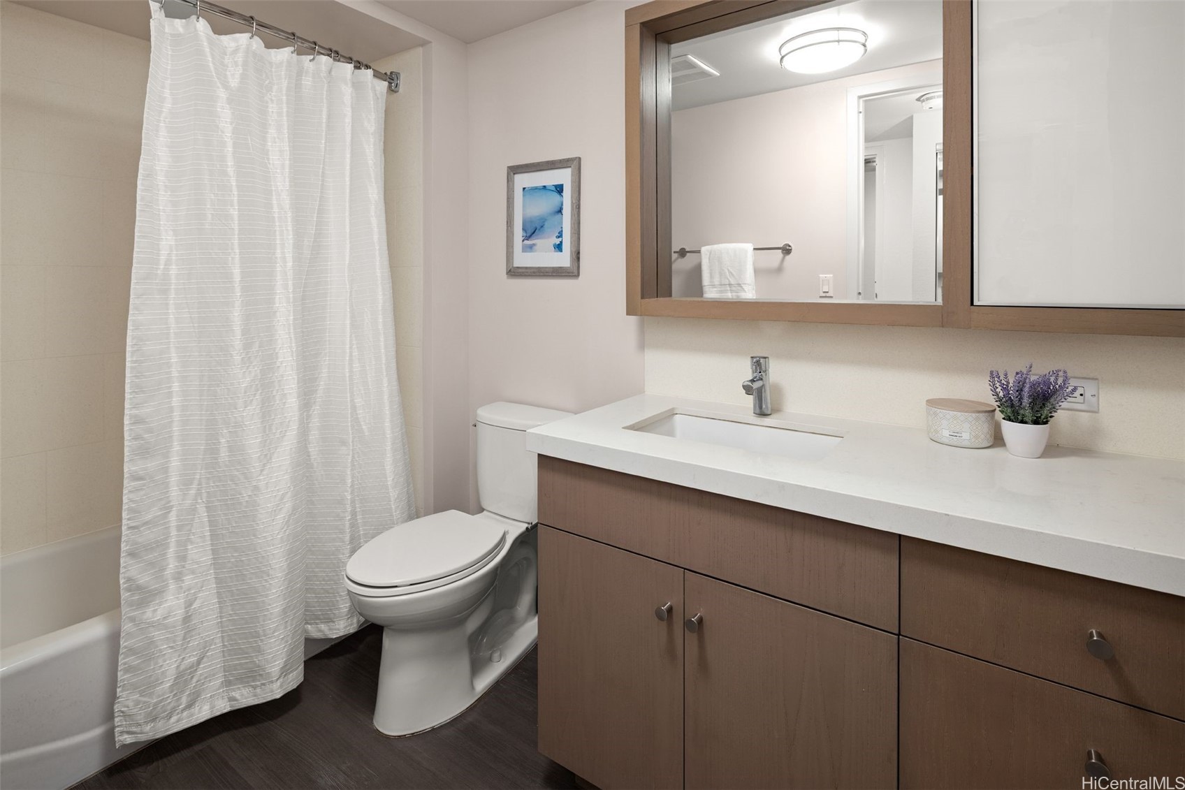 7000 Hawaii Kai Drive 1700