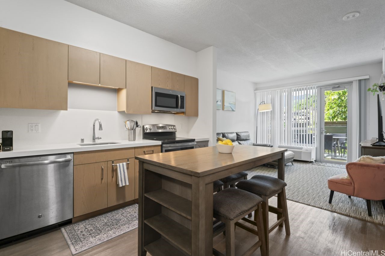 7000 Hawaii Kai Drive 2111