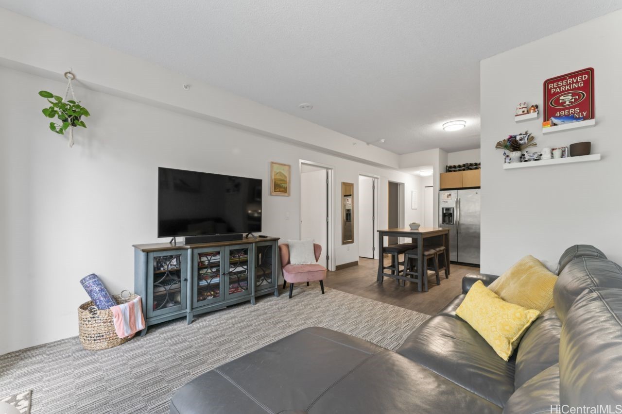 7000 Hawaii Kai Drive 2111