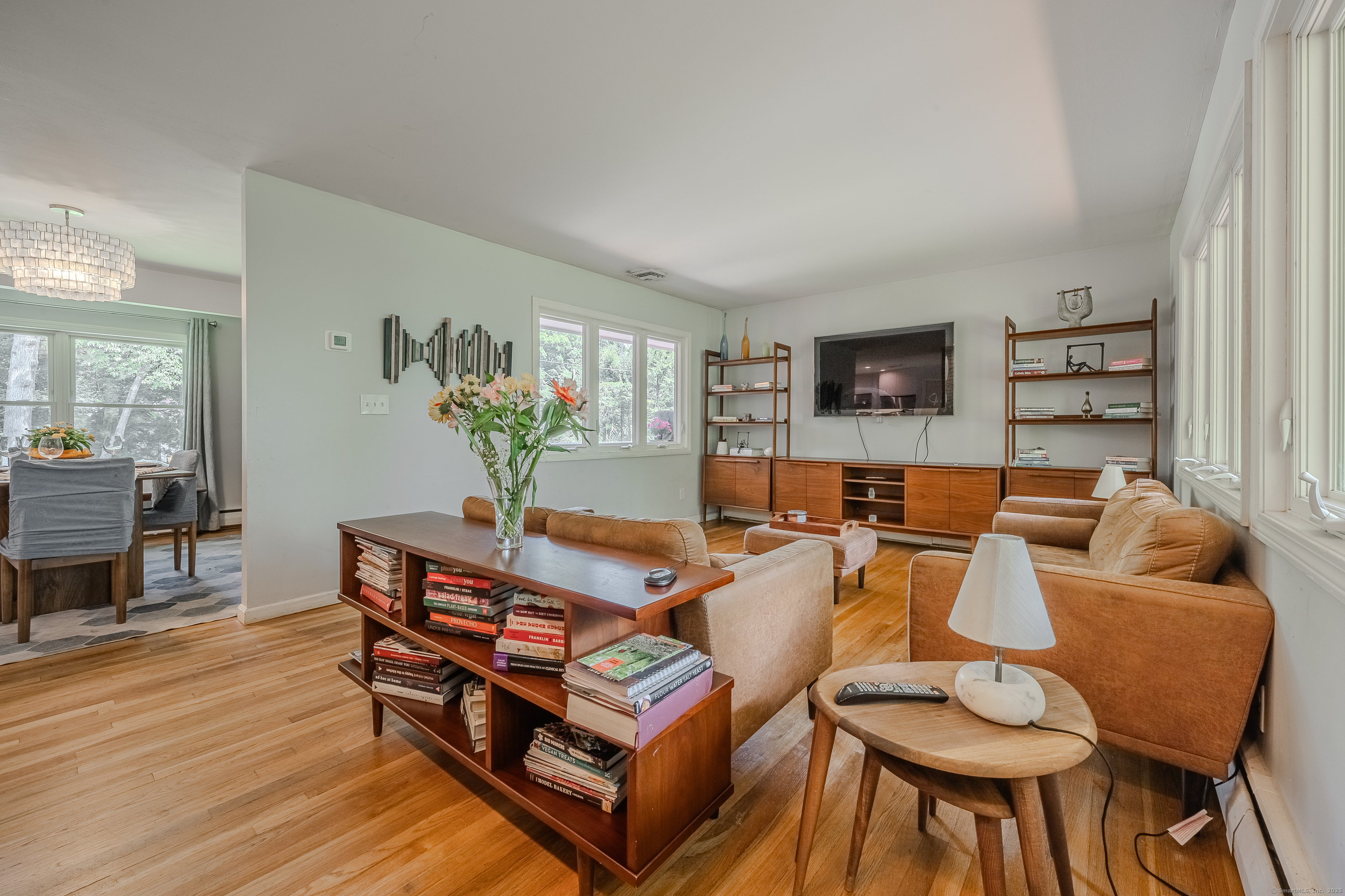 4 Northrop Road