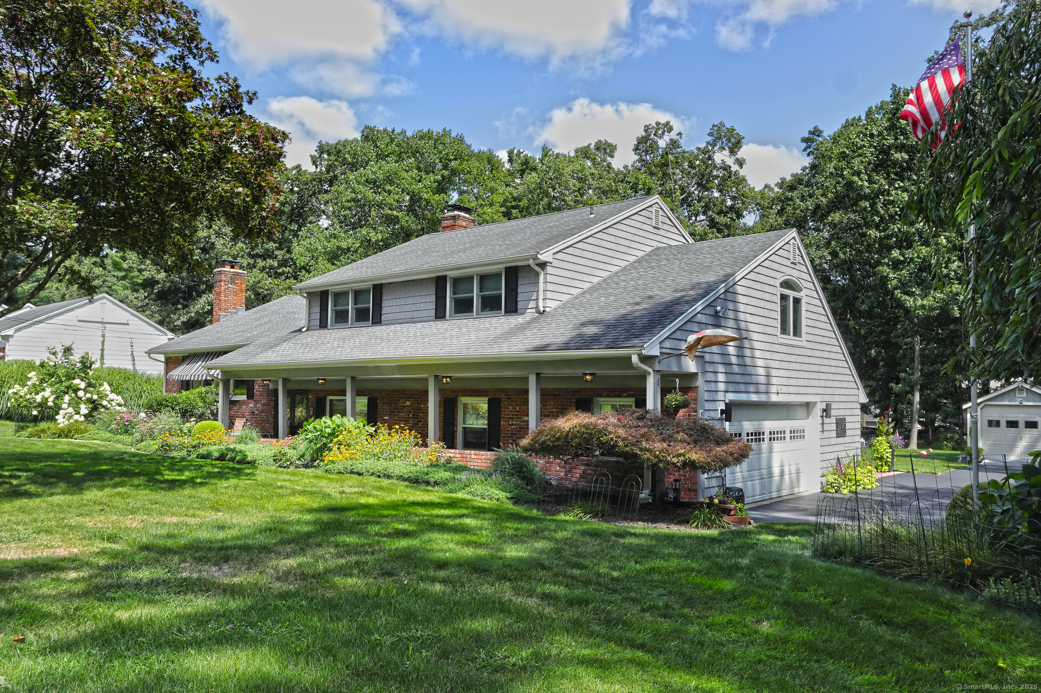 811 Indian Hill Road