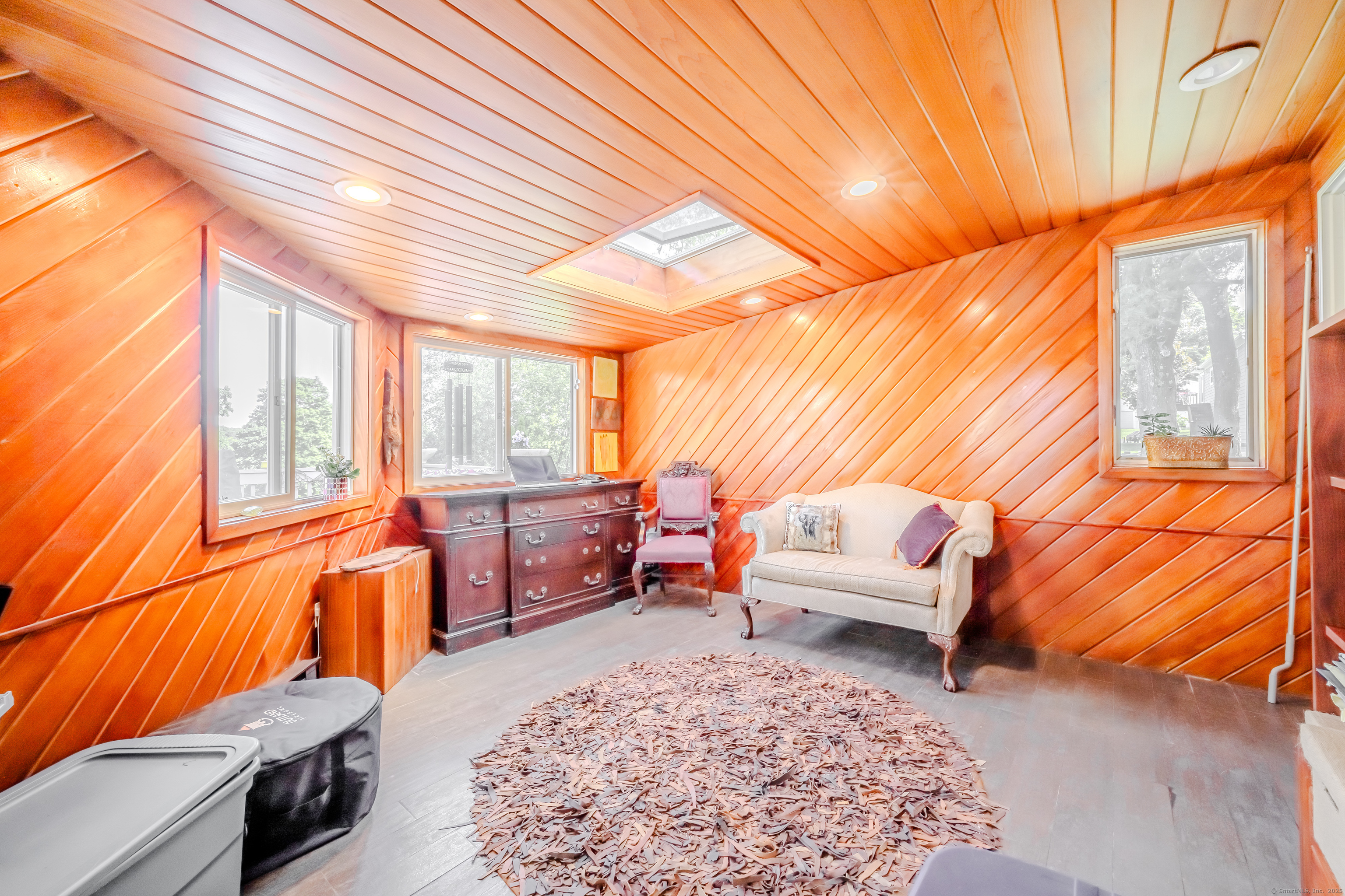 620 South Greenbrier Drive