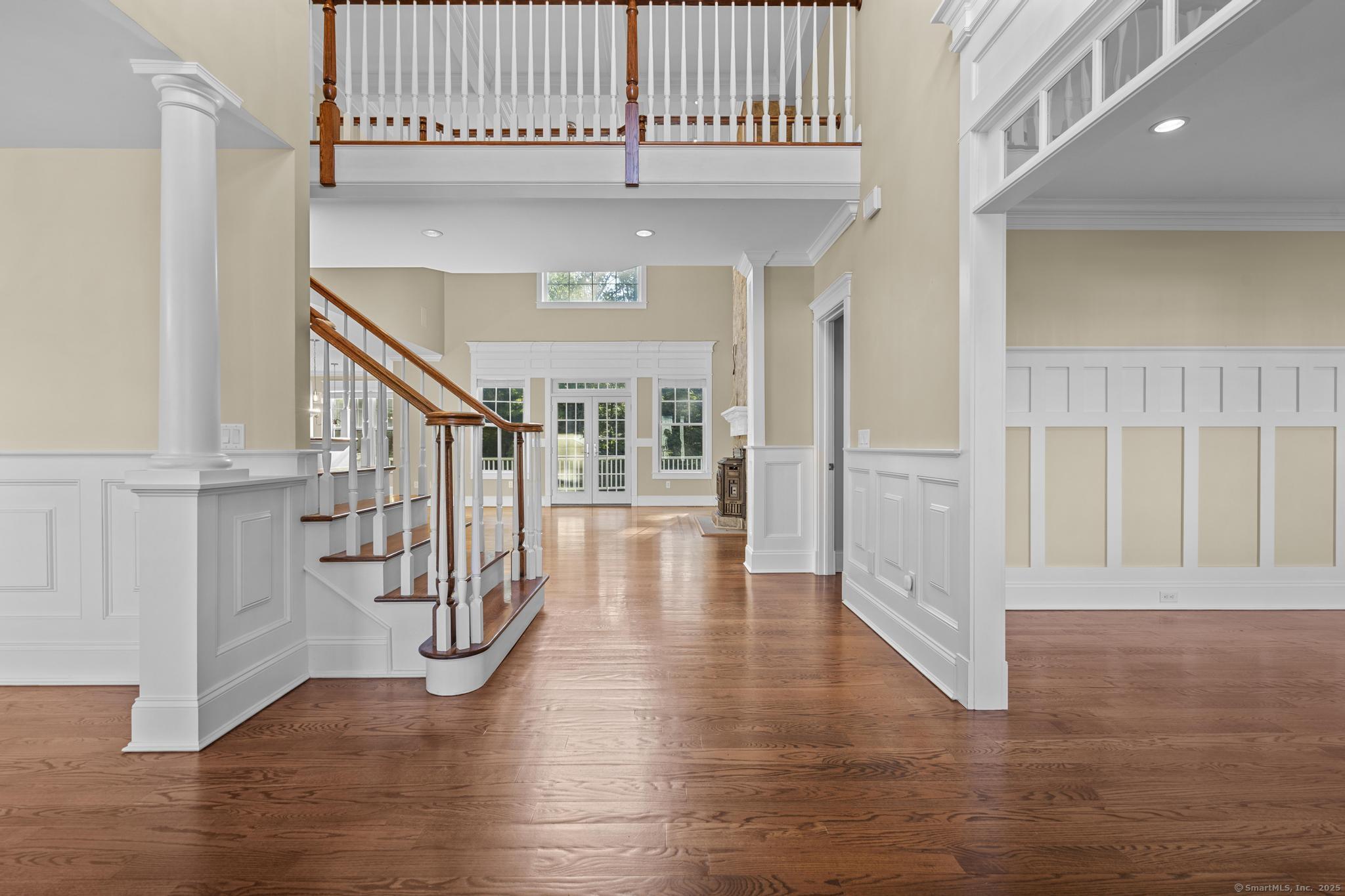 8 Farm River Road